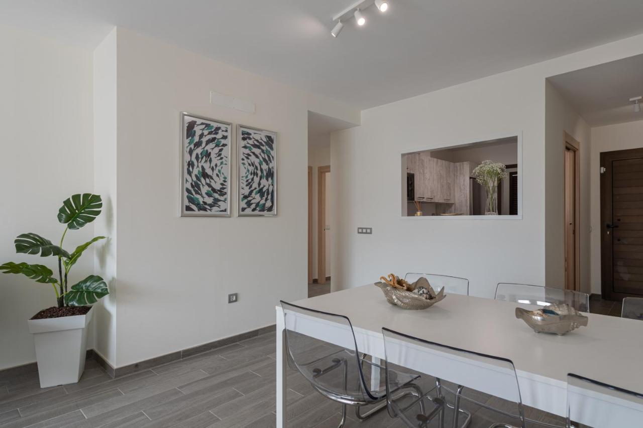 Homeforguest Flat With Large Terrace In Modern Residential Complex With Swimming Pool Caleta De Fuste Exterior photo