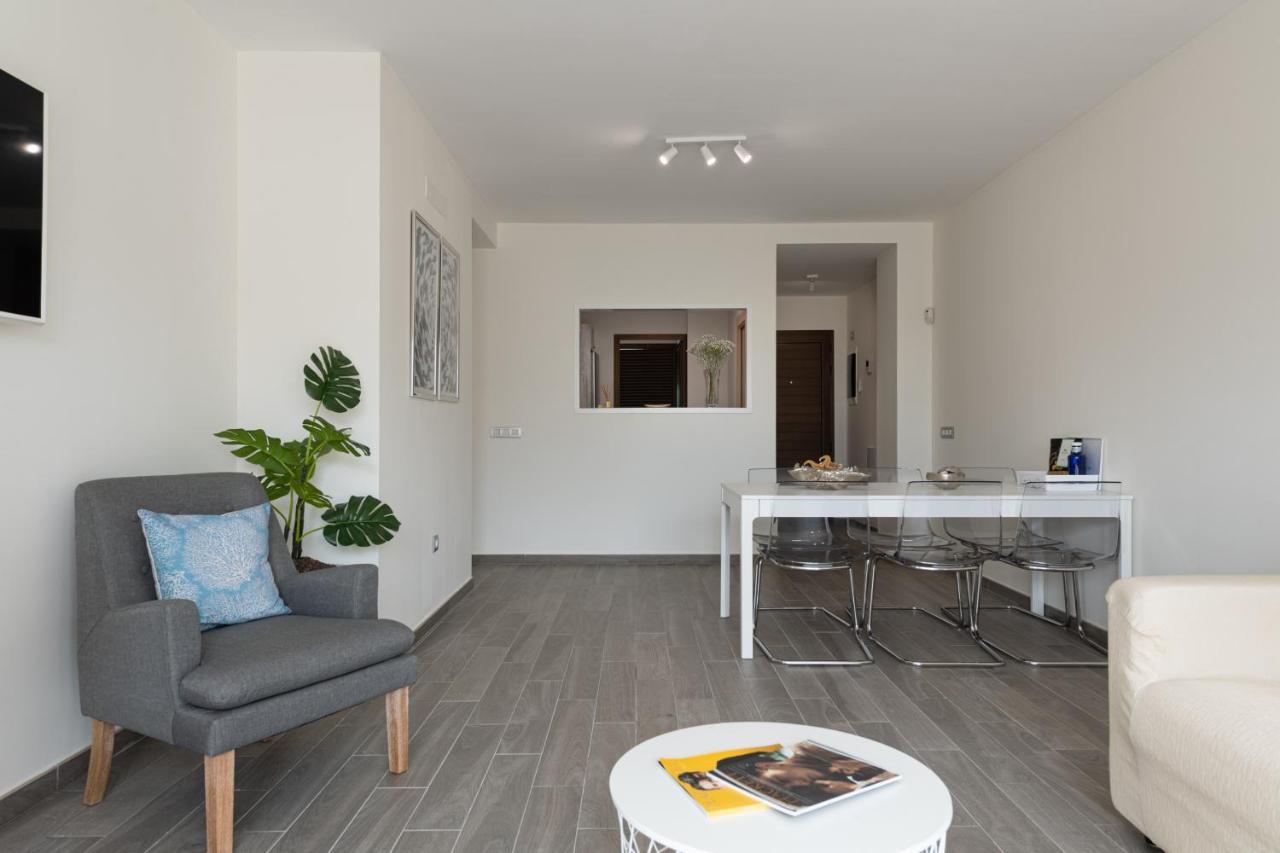 Homeforguest Flat With Large Terrace In Modern Residential Complex With Swimming Pool Caleta De Fuste Exterior photo